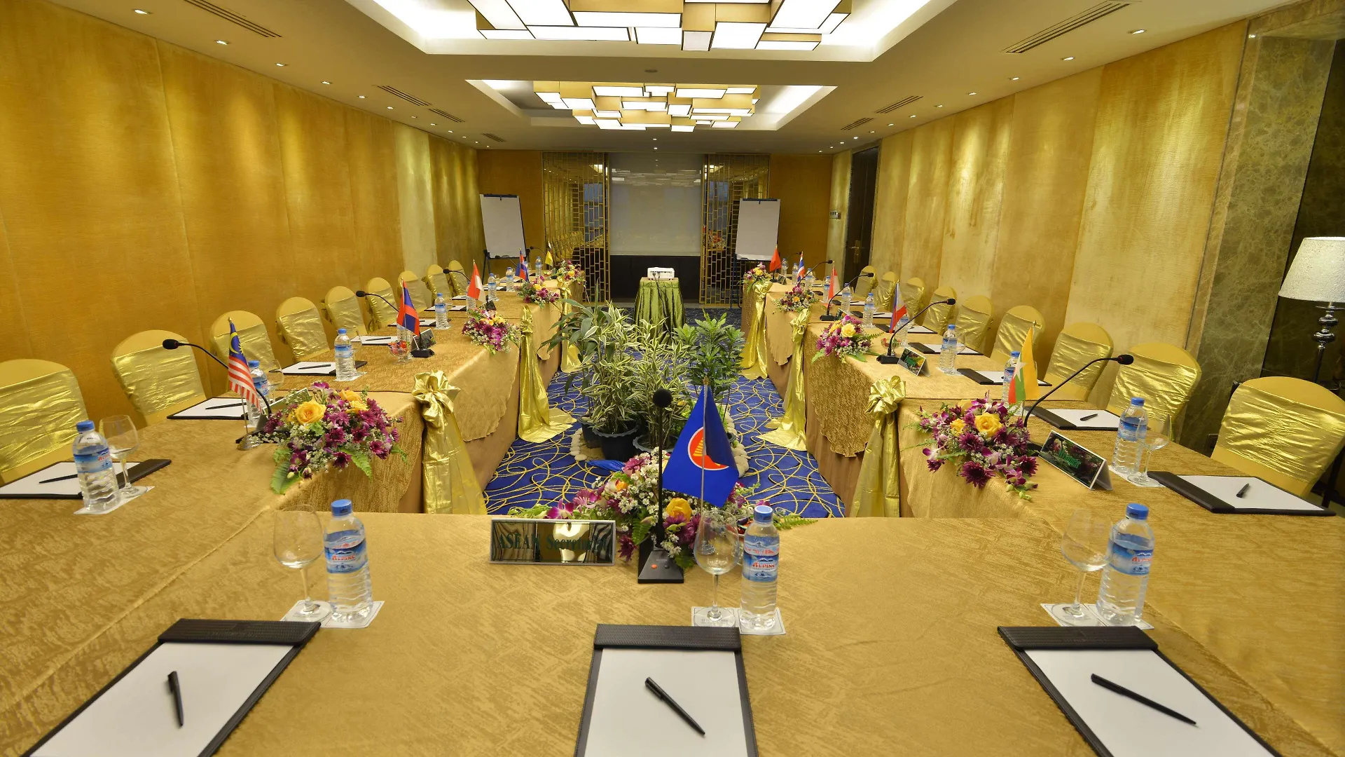 Best Western Chinatown Hotel Yangon 4*,  Myanmar