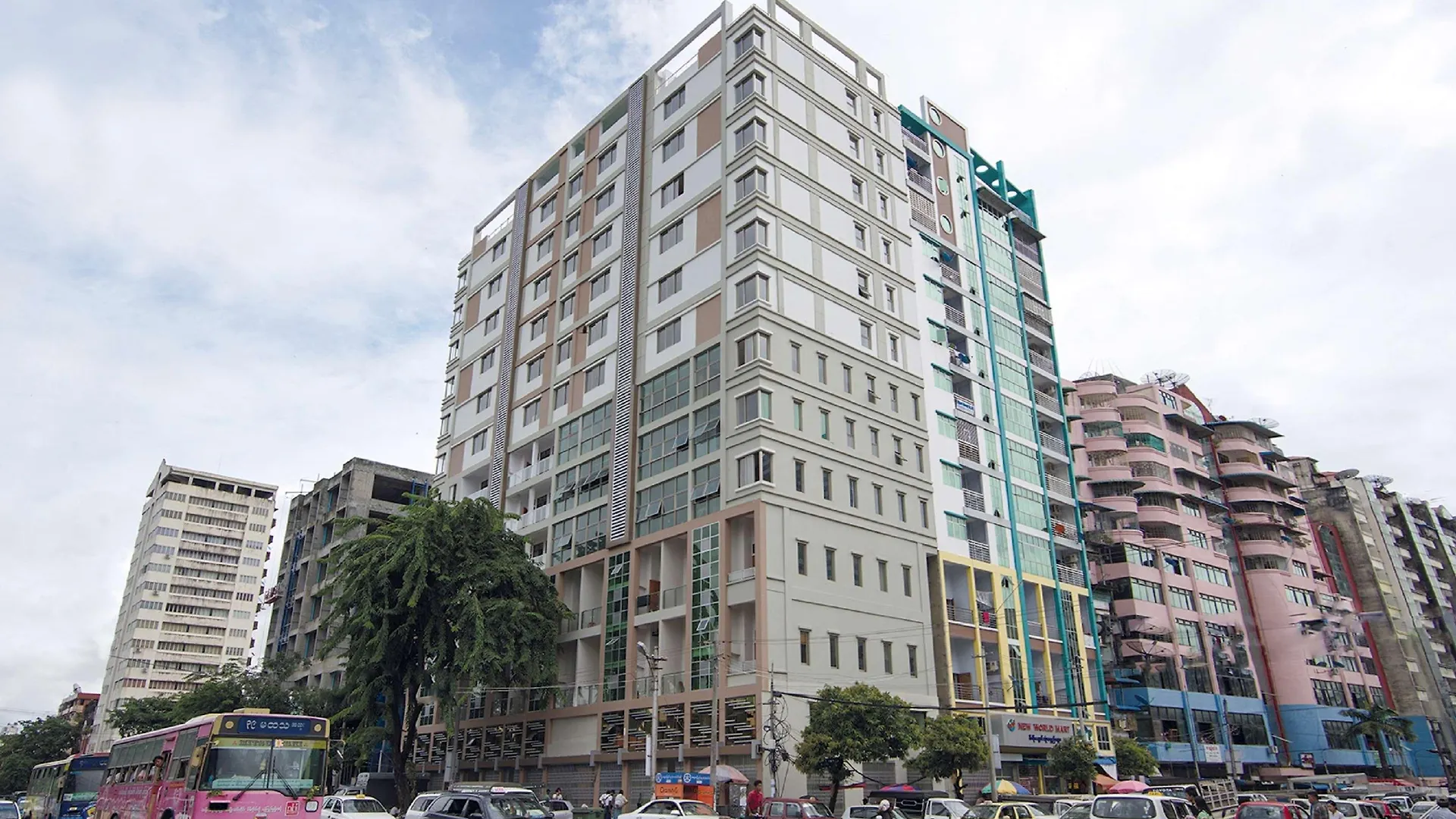 Best Western Chinatown Hotel location